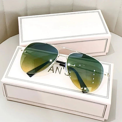 Lunettes de soleil aviateur